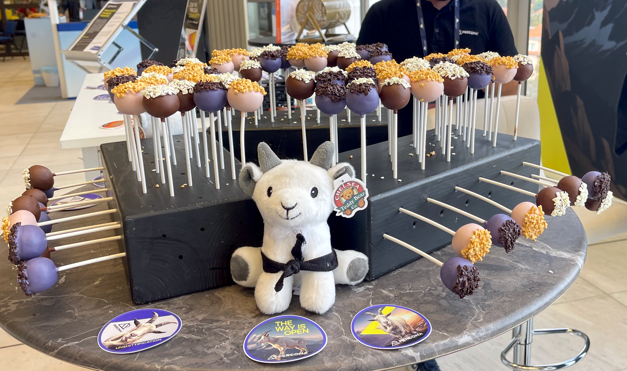 Cake pops at the booth